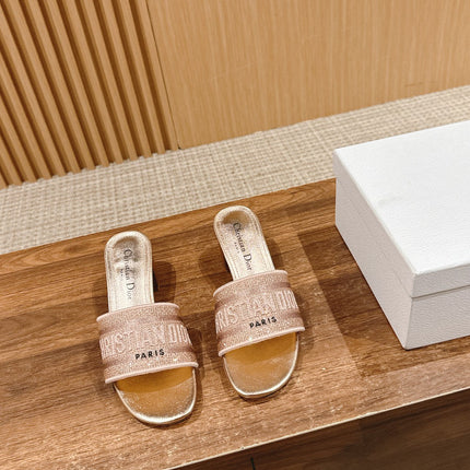 DIOR 26S D-CLUB EMBROIDERED HEELED SLIDES IN ROSE GOLD