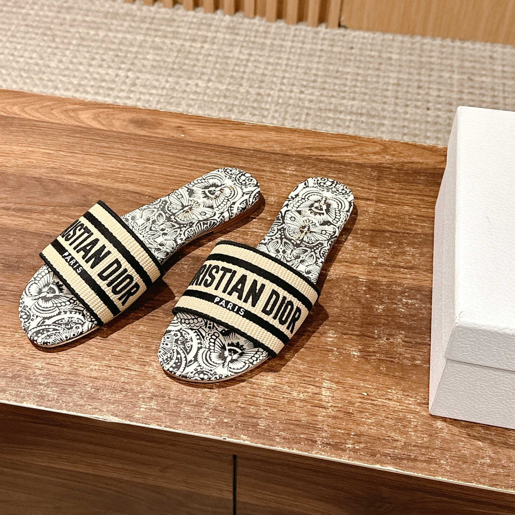 DIOR 26S D-CLUB EMBROIDERED SLIDES IN BLACK TOILE DE JOUY
