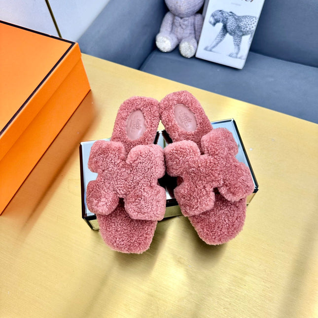 0RAN SHEARLING SANDALS PUNCH PINK