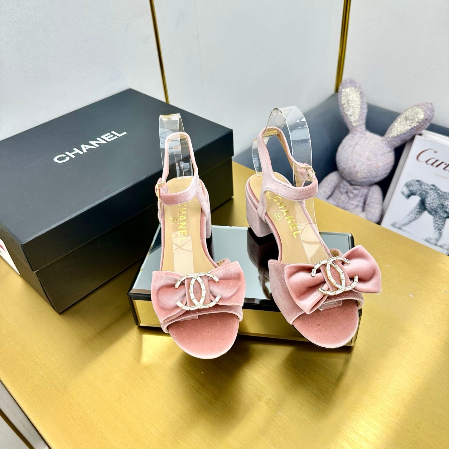BOWKNOT RHINESTONES MID HEEL SANDAL IN LIGHT PINK VELVET