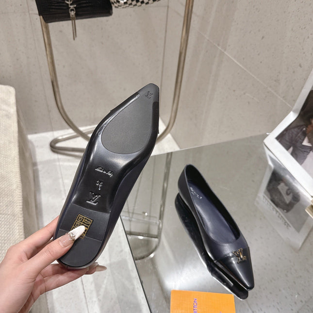 LV 26S POINTED TOE BALLET FLATS IN NAVY BLUE CALFSKIN