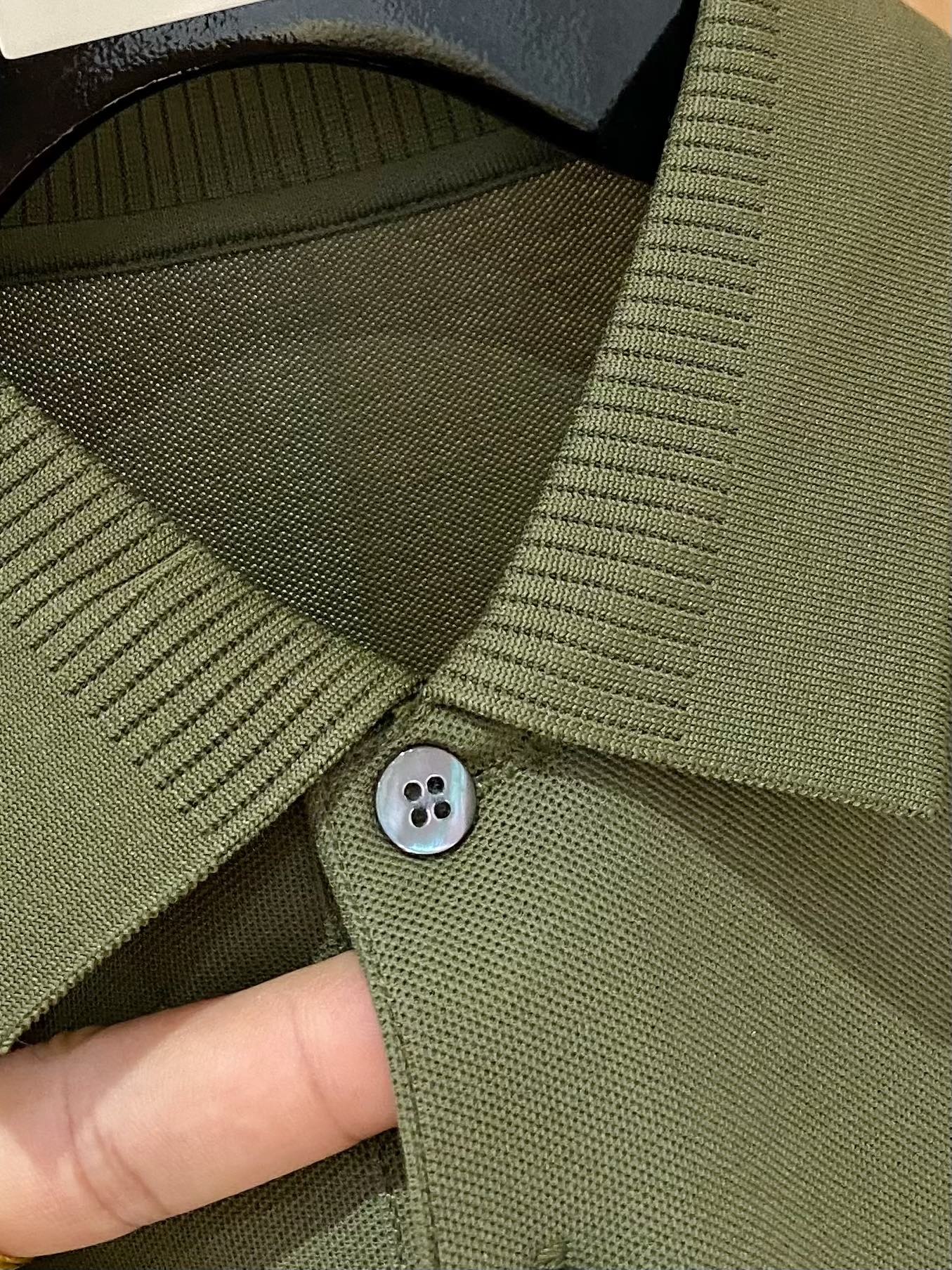 LV POLO SHIRT IN ARMY GREEN MESH BEADED COTTON FABRIC 238855