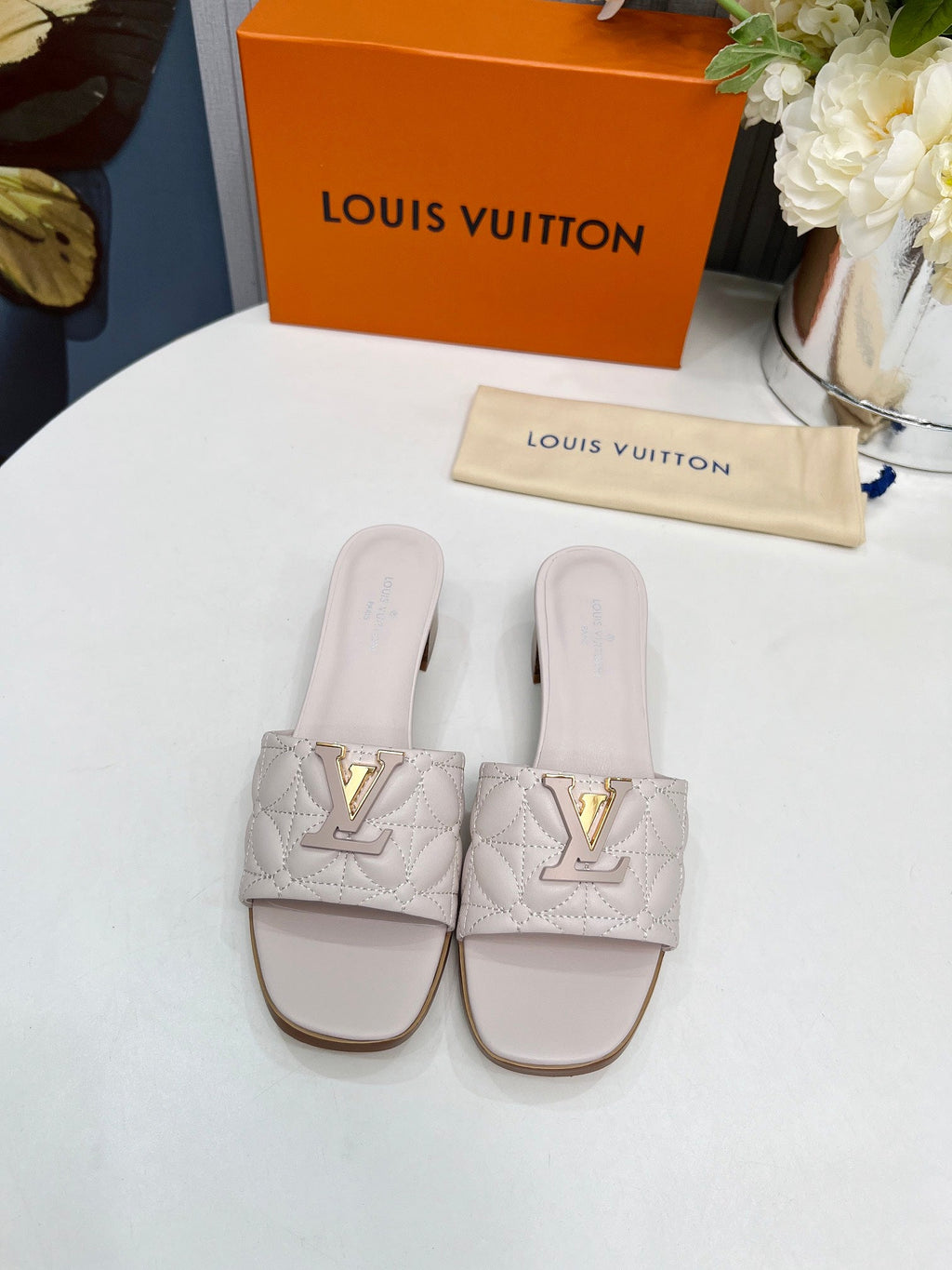 LV 26S MARE HIGH-HEELED MULE SANDALS IN ASH BEIGE CALFSKIN