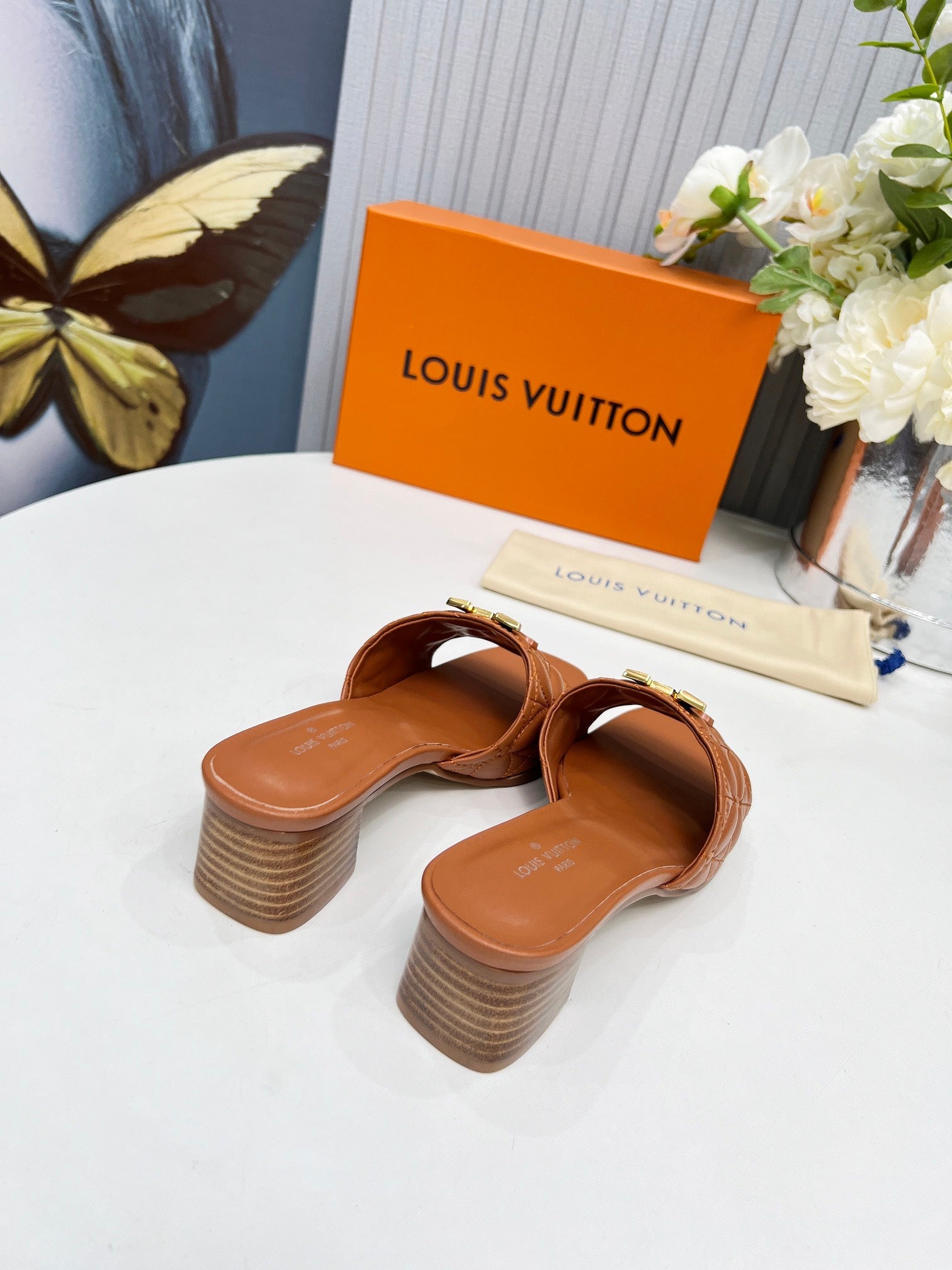 LV 26S MARE HIGH-HEELED MULE SANDALS IN BROWN CALFSKIN