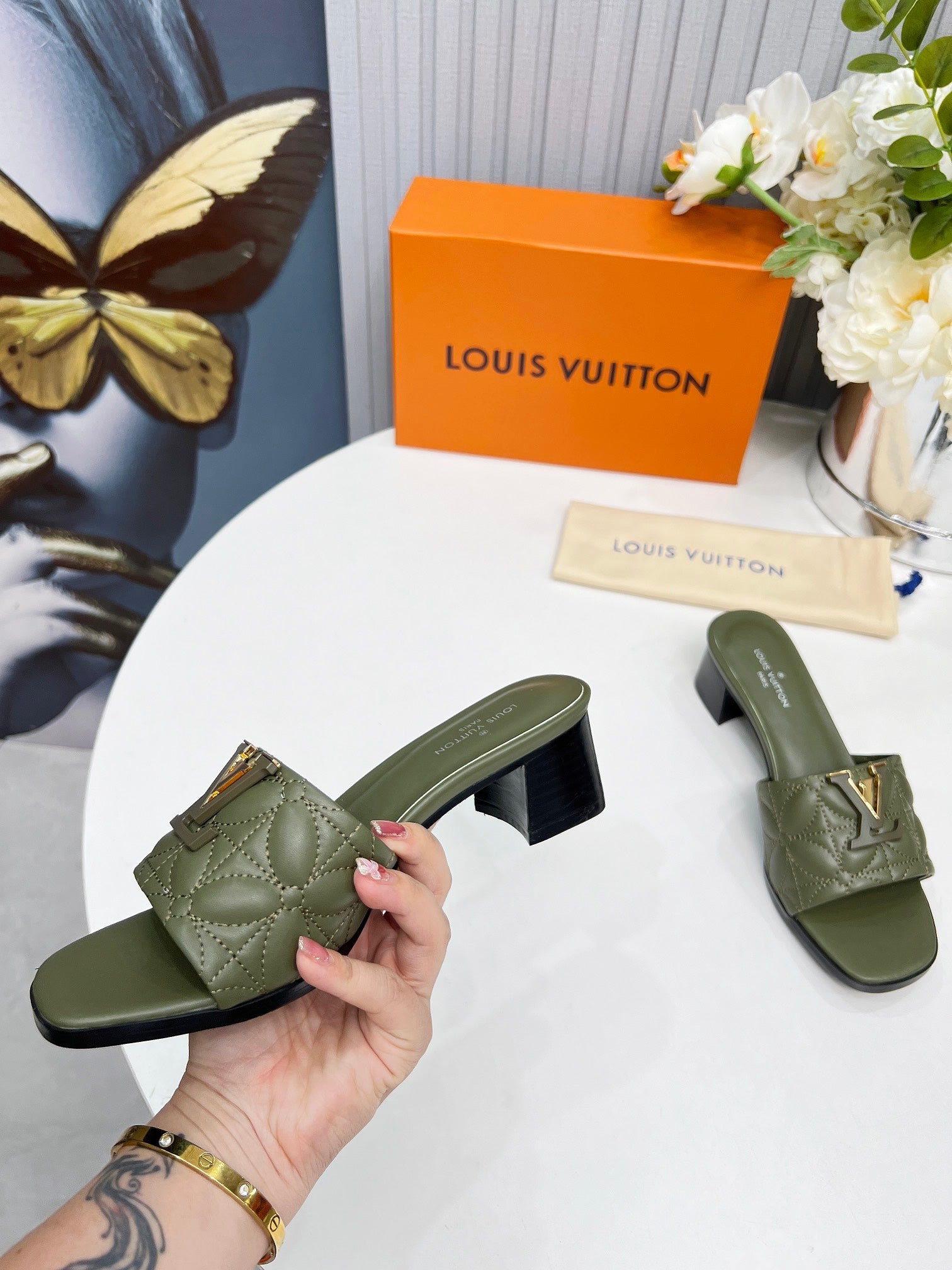 LV 26S MARE HIGH-HEELED MULE SANDALS IN MOSS GREEN CALFSKIN