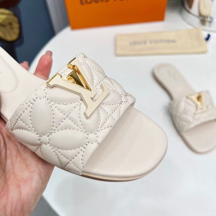 LV 26S MARE FLAT MULES IN IVORY BEIGE CALFSKIN