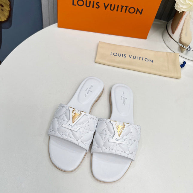 LV 26S MARE FLAT MULES IN WHITE CALFSKIN