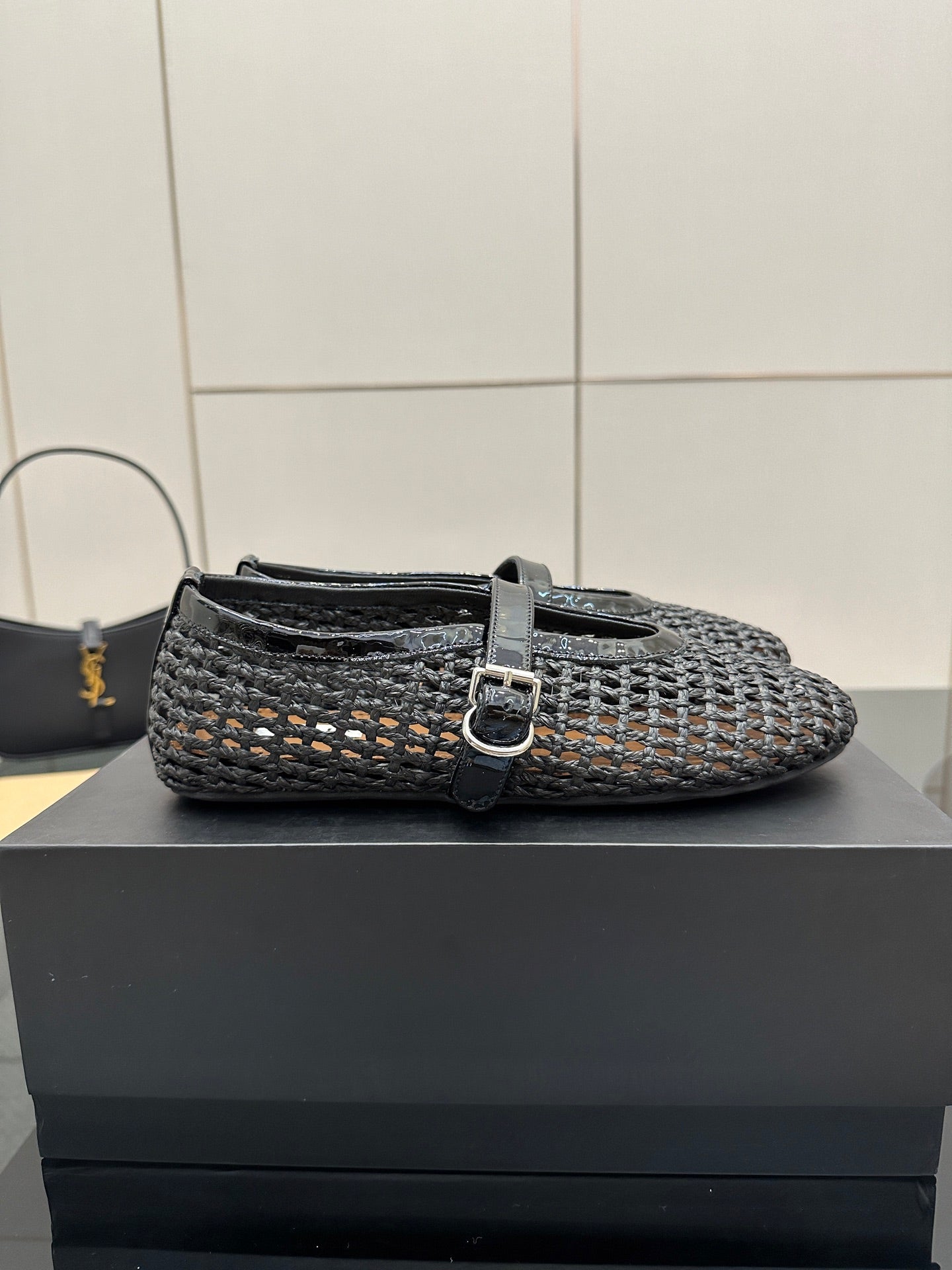 ALAIA MARY JANE FLAT 25S IN BLACK WOVEN MESH