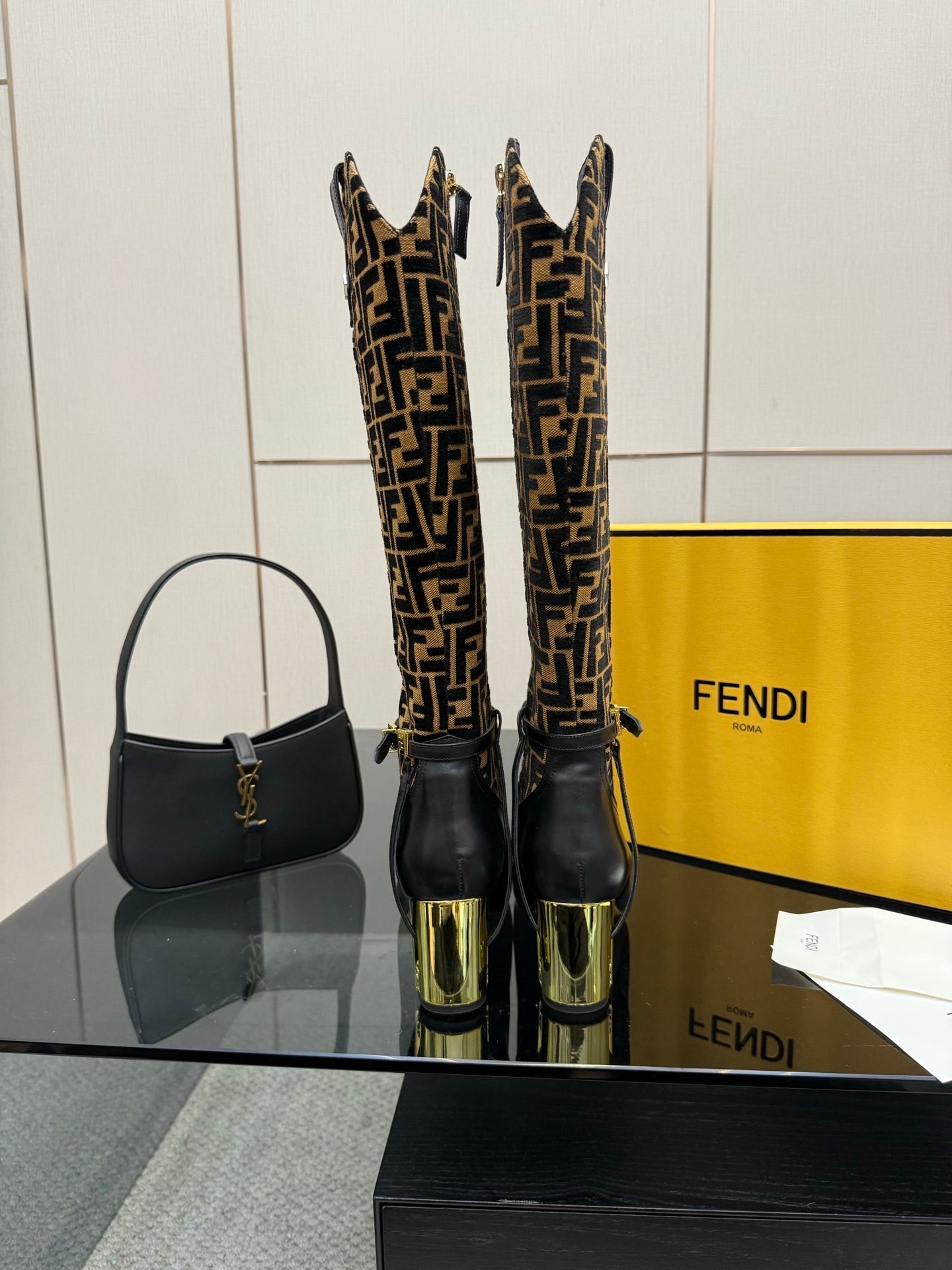 FENDI 25S KNEE-HIGH BOOTS 50 MM IN BLACK CALFSKIN AND BROWN FABRIC PRINT LOGO