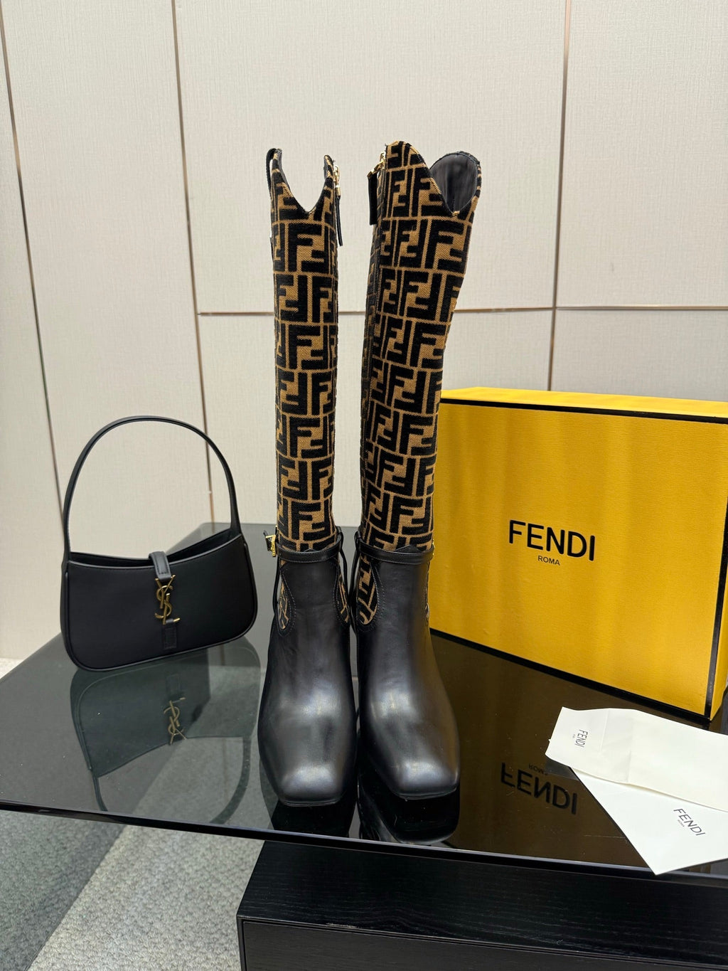 FENDI 25S KNEE-HIGH BOOTS 50 MM IN BLACK CALFSKIN AND BROWN FABRIC PRINT LOGO