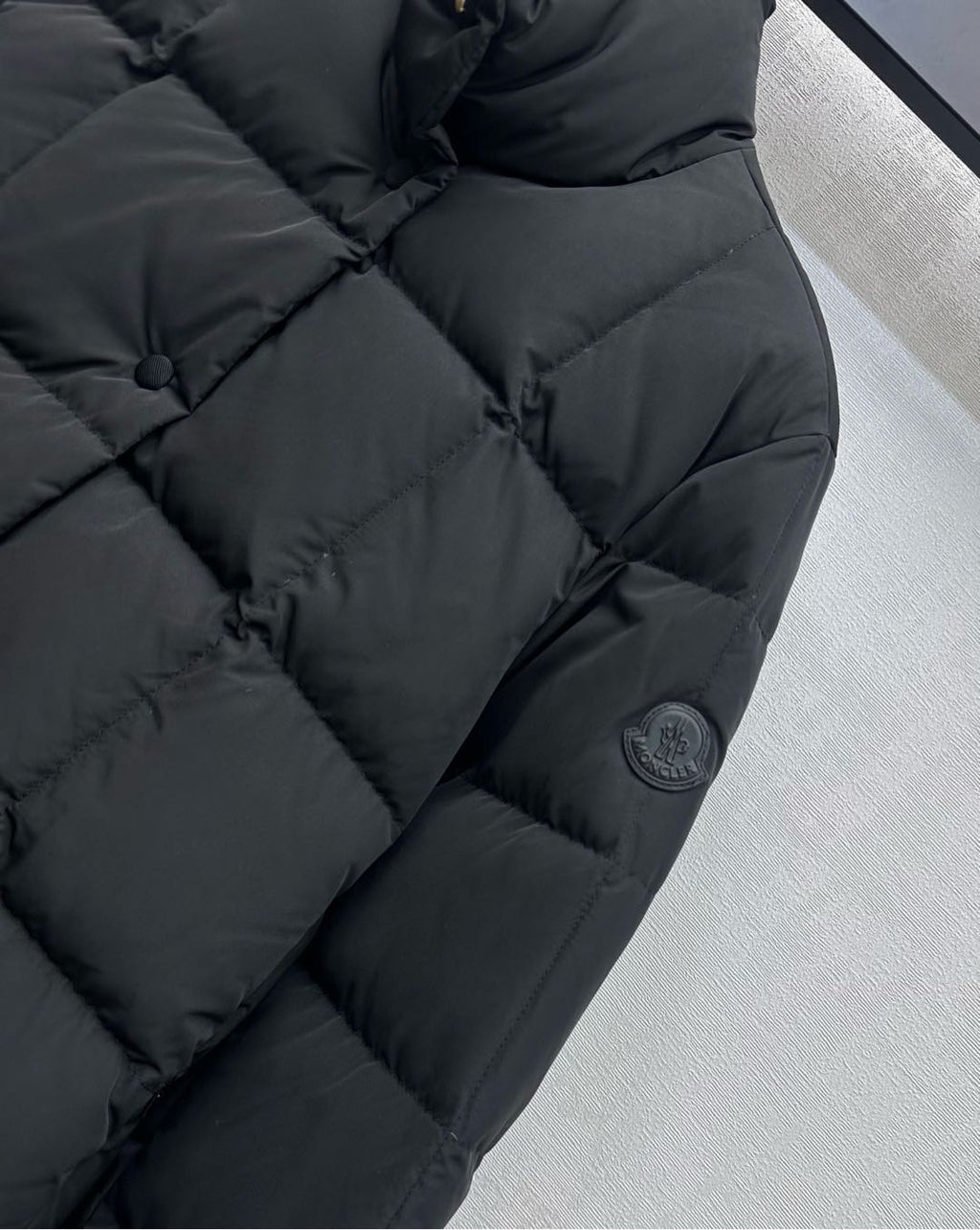 MONCLER 25S JACKET IN BLACK 089