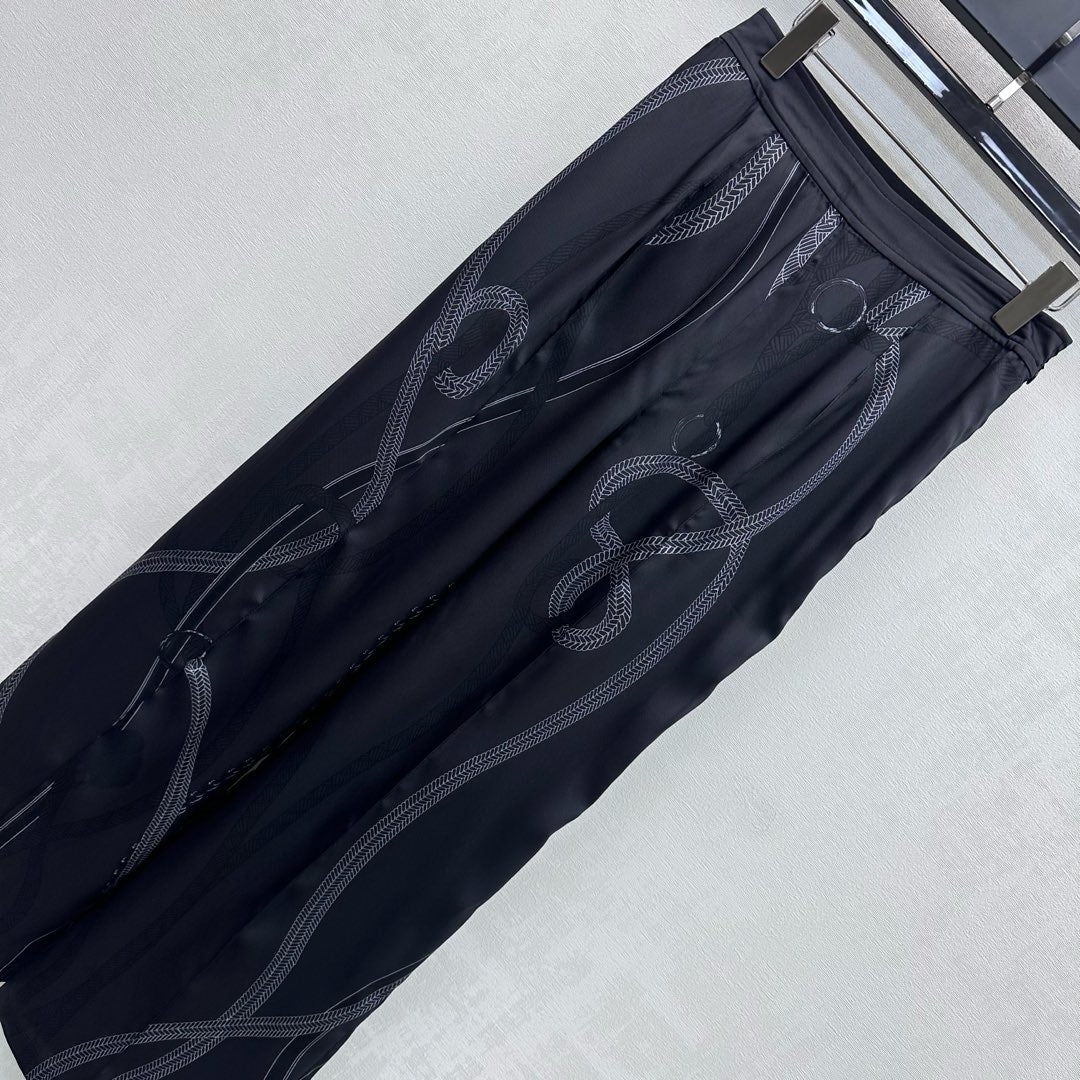 HERMES 26S SILK STRAIGHT LEG PANTS 581