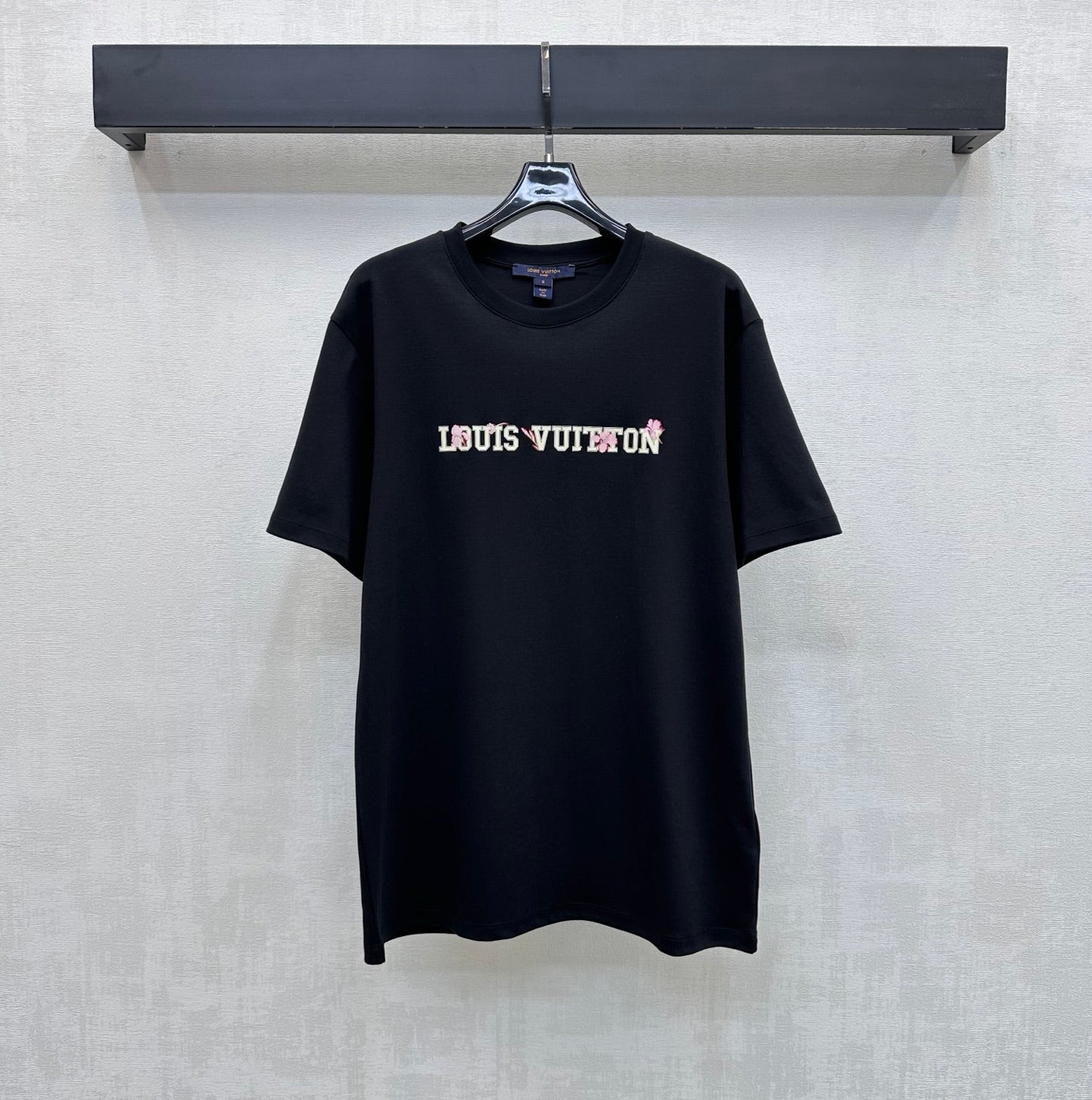 LV 26S T-SHIRT STYLE 236