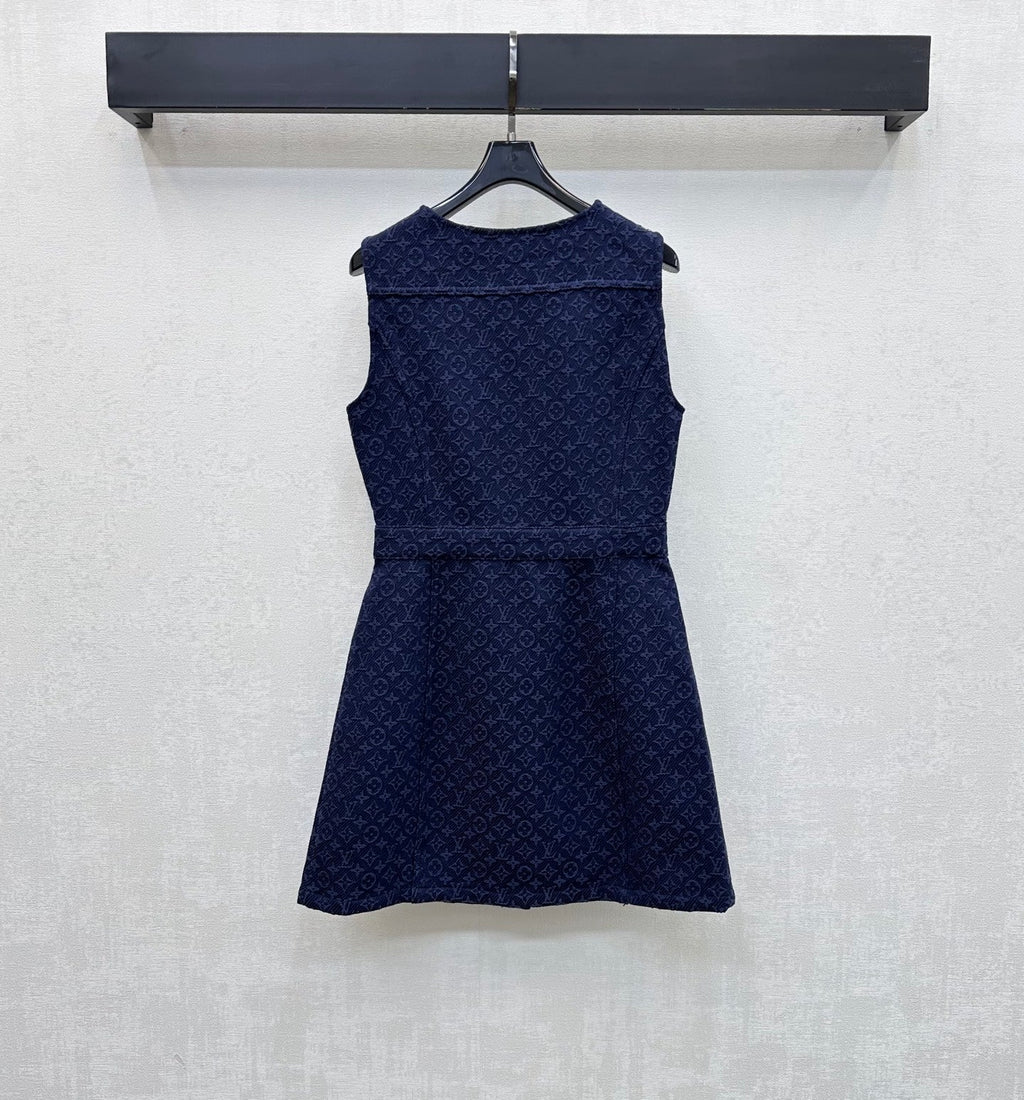 LV 26S SLEEVELESS DRESS STYLE 219