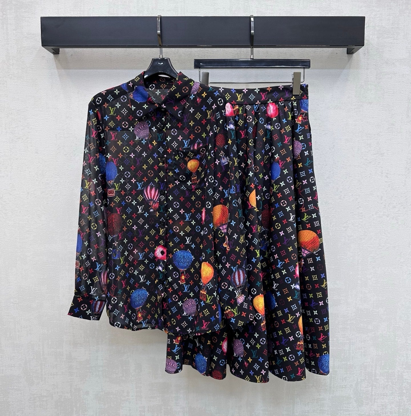 LV 26S PATTERNED LONG-SLEEVE SHIRT STYLE 182