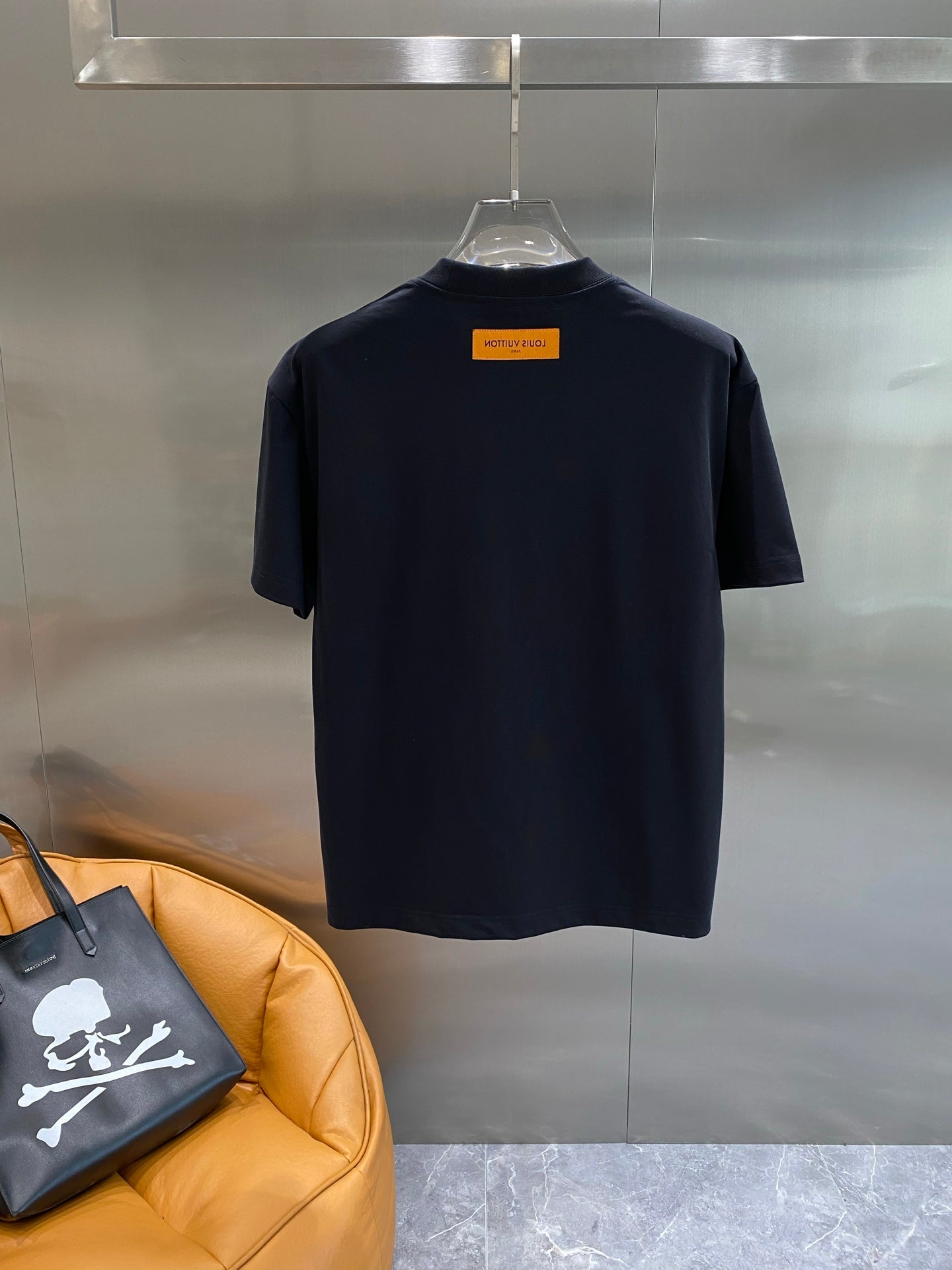 LV BLACK COTTON GRAFFITI T-SHIRT 238908