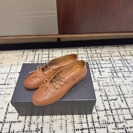 MIUMIU 26S LACE UP BOW LOAFERS IN CARAMEL BROWN CALFSKIN