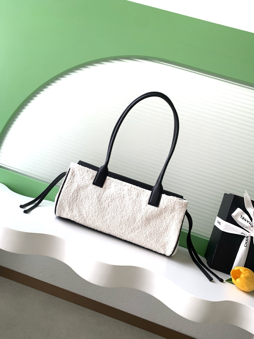 CHANEL 26S TOP HANDLE SHOPPING BAG 30 IN BLACK CALFSKIN AND IVORY FABRIC