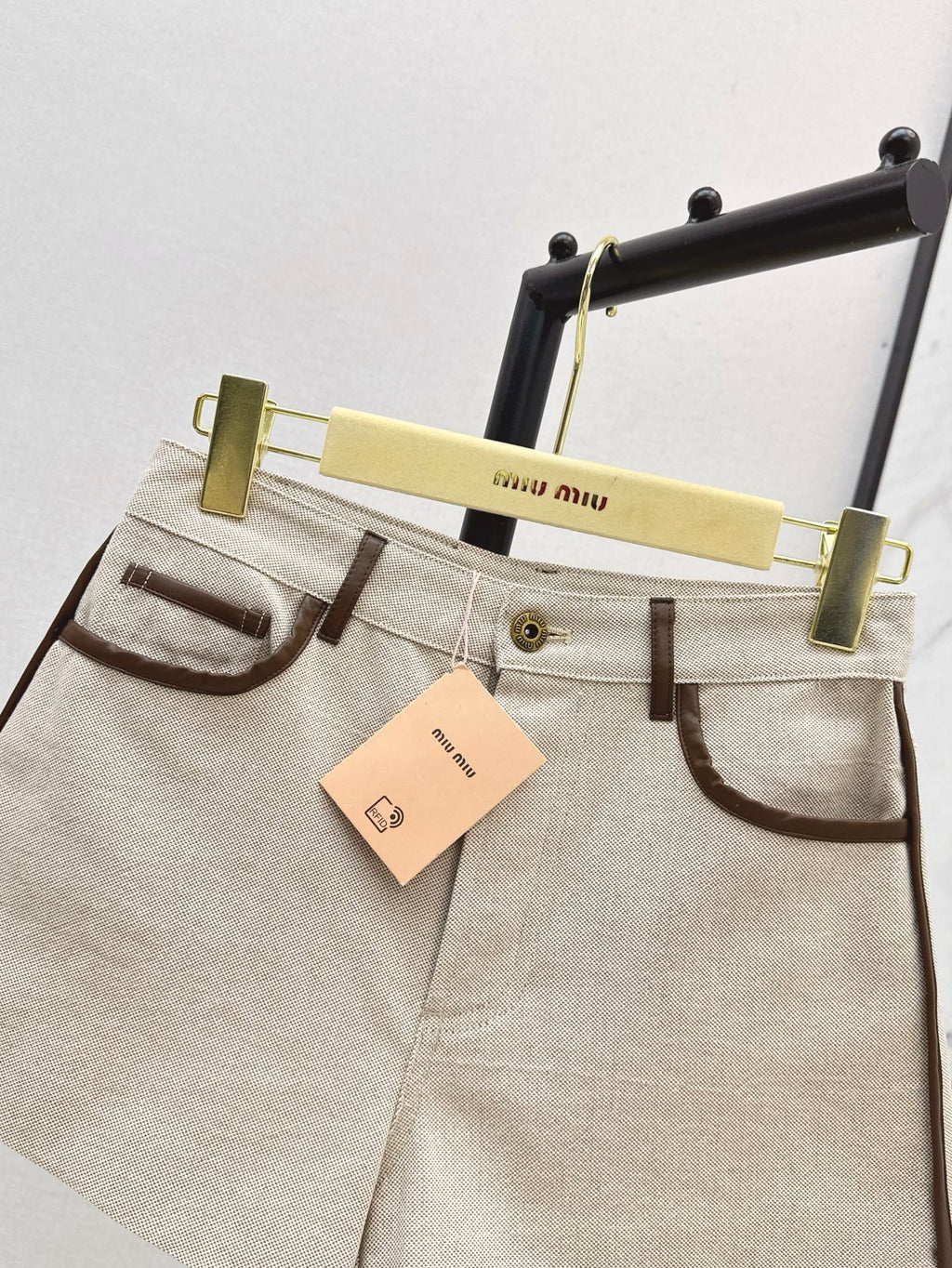 MIUMIU 26S SHORTS 972