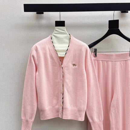 BURBERRY 25S CARDIGAN AND STRAIGHT-LEG PANTS SET 098
