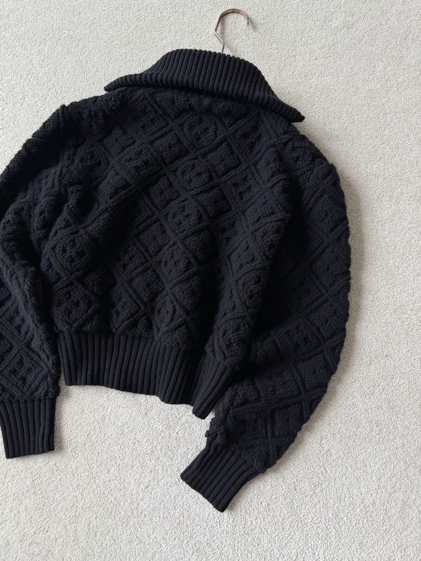 LV 25S WOOL CARDIGAN 0009