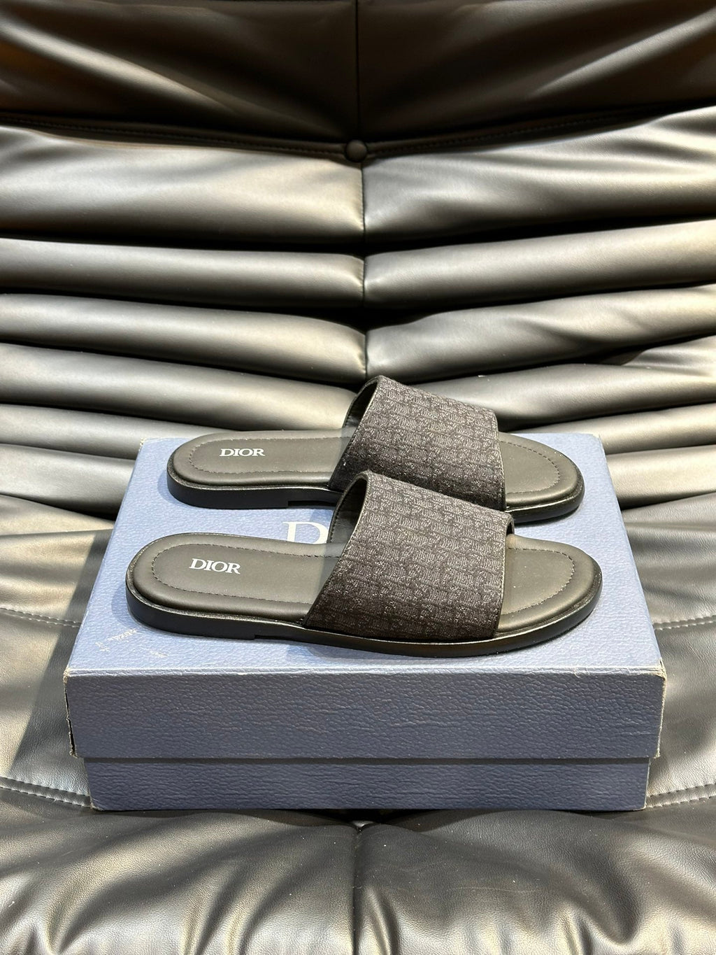 CD SLIDE ALIDAS SLIPPER BLACK JACQUARD AND SILK