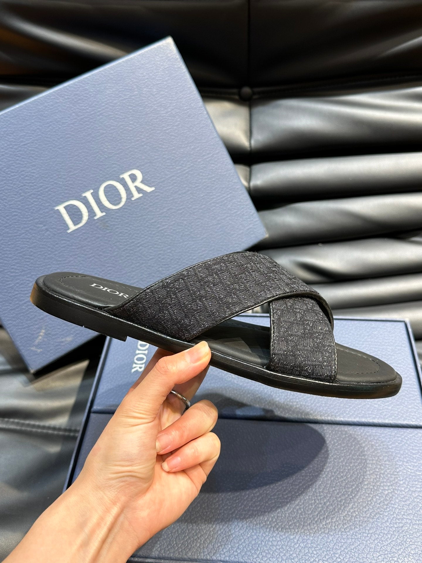 CD ALIAS SANDAL BLACK AND JUNIPER JACQUARD