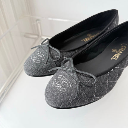 CHANEL 26S BALLET FLATS IN GREY DENIM WITH BOW