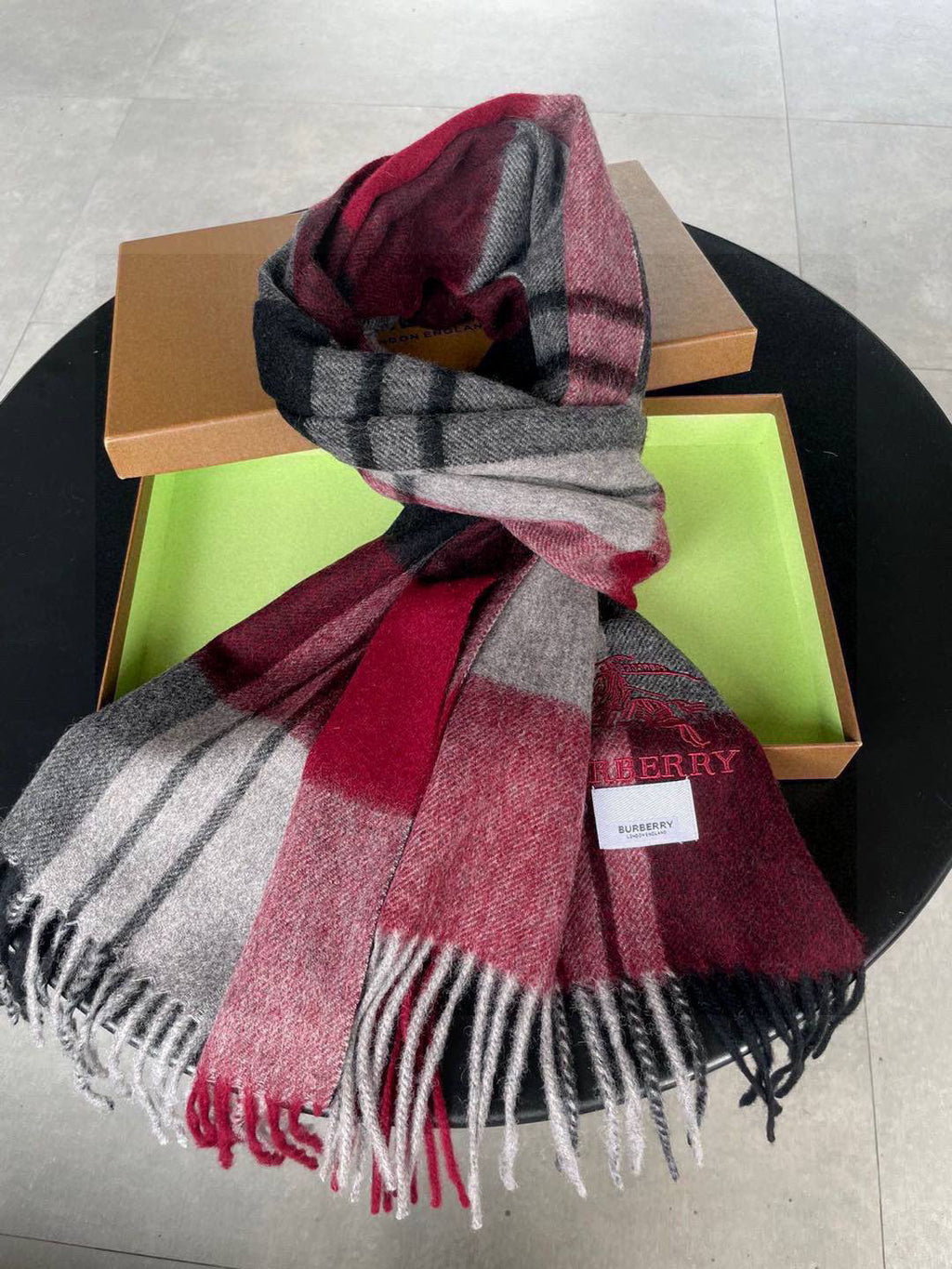 BURBERRY 25S SCARF 200 CM IN CASHMERE 938234