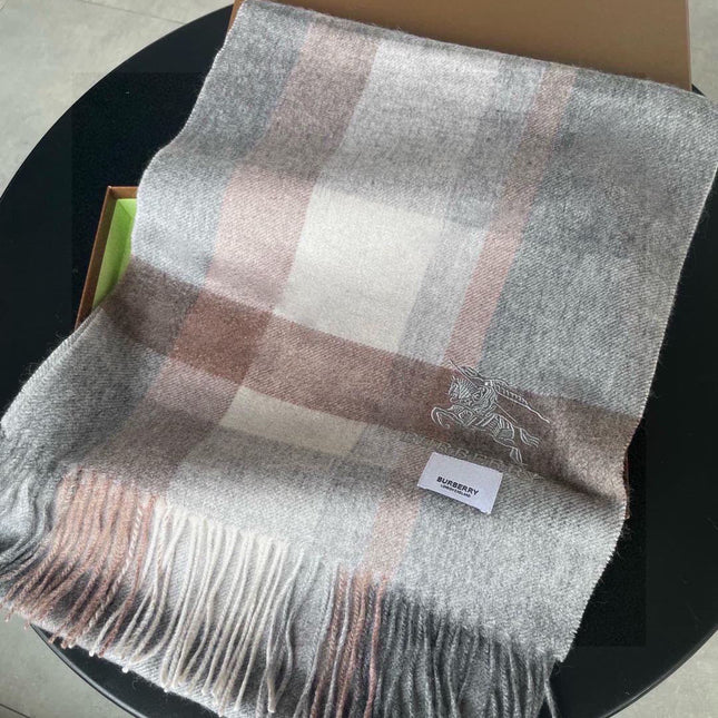 BURBERRY 25S SCARF 200 CM IN CASHMERE 938236