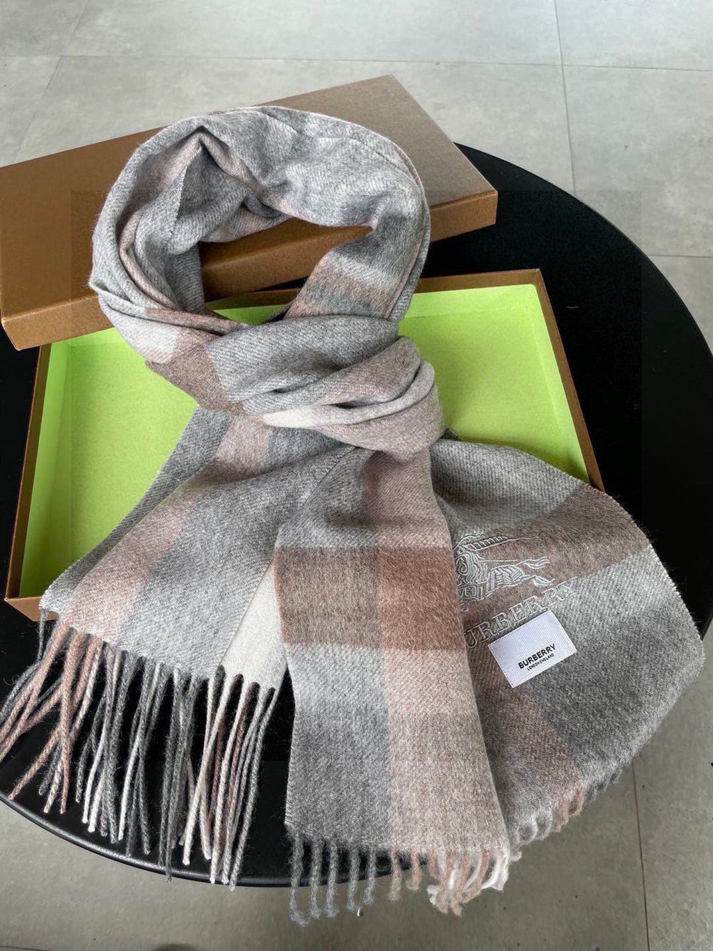 BURBERRY 25S SCARF 200 CM IN CASHMERE 938236