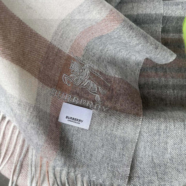 BURBERRY 25S SCARF 200 CM IN CASHMERE 938236