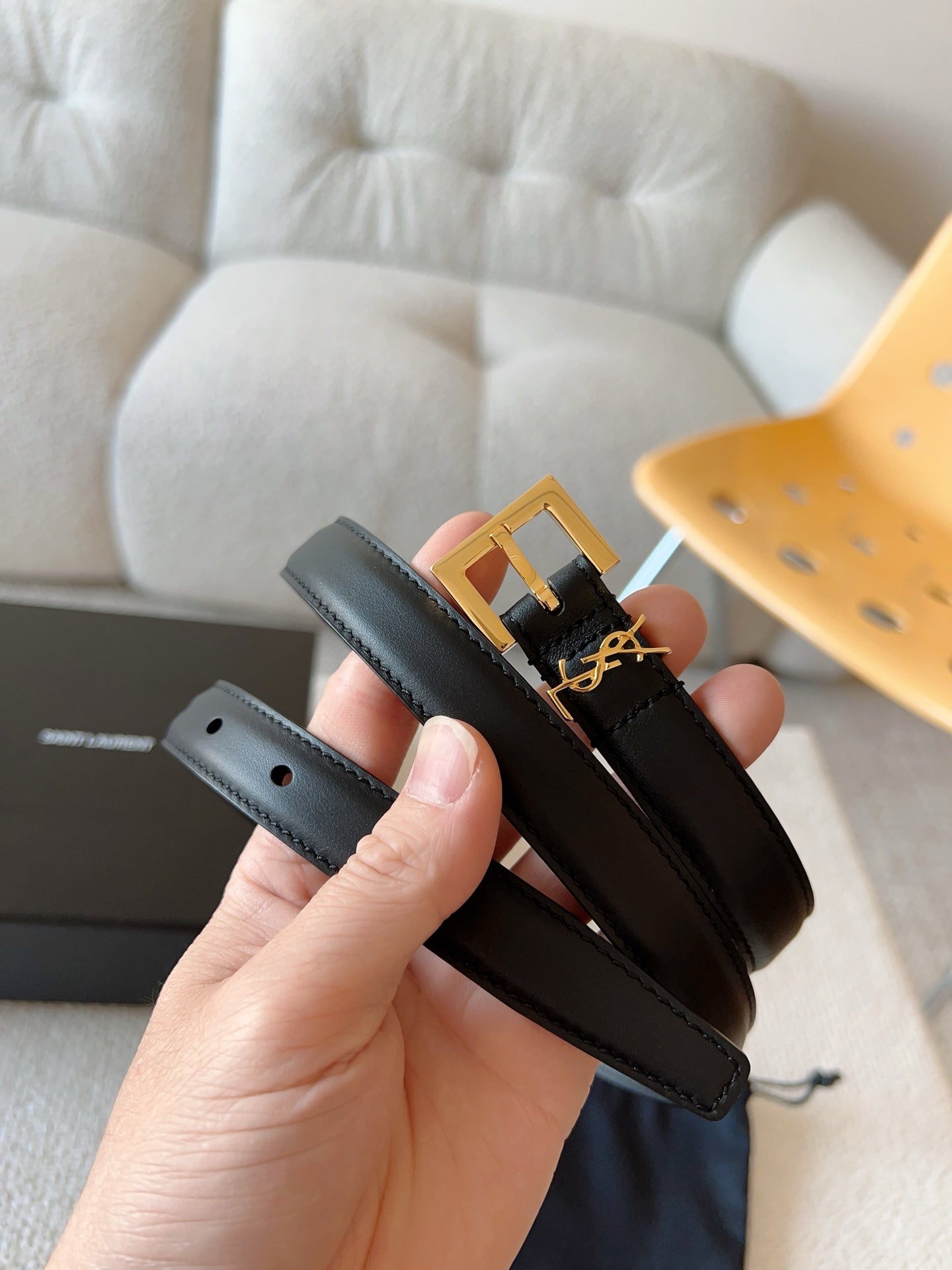 YSL 25S BELT 30 MM IN BLACK CALFSKIN 588783