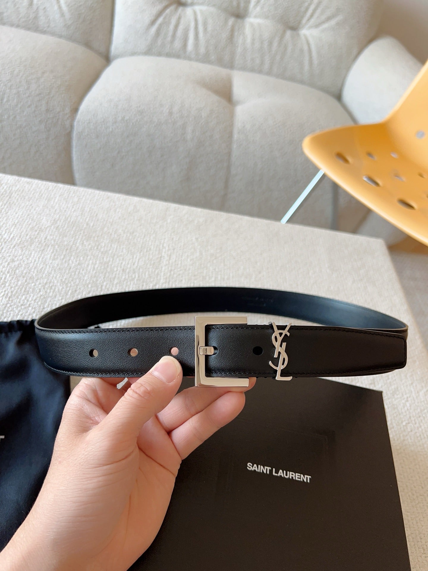 YSL 25S BELT 30 MM IN BLACK CALFSKIN 588784