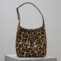 LE 5 À 7 SMALL SUPPLE 23 IN LEOPARD PRINT CALFSKIN