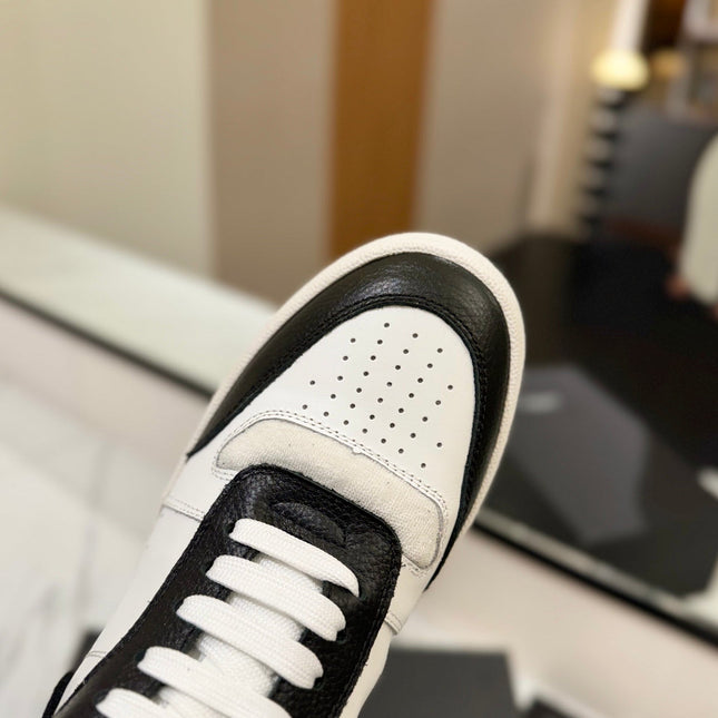 MID-TOP SNEAKERS IN WHITE MIX BLACK PERFORATED LAMBSKIN