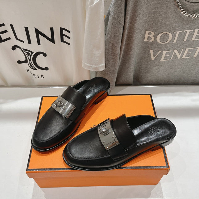 IOTA MULE BLACK CALFSKIN