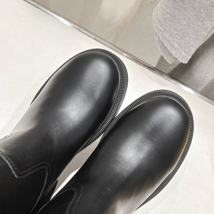FENDI 25S HIGH BOOTS IN BLACK COWHIDE