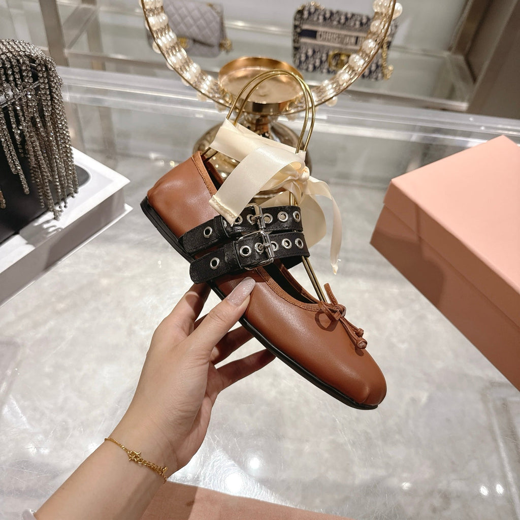 MIUMIU 26S SLINGBACK BALLET FLATS IN CARAMEL BROWN CALFSKIN AND BLACK STRAP RIBBON