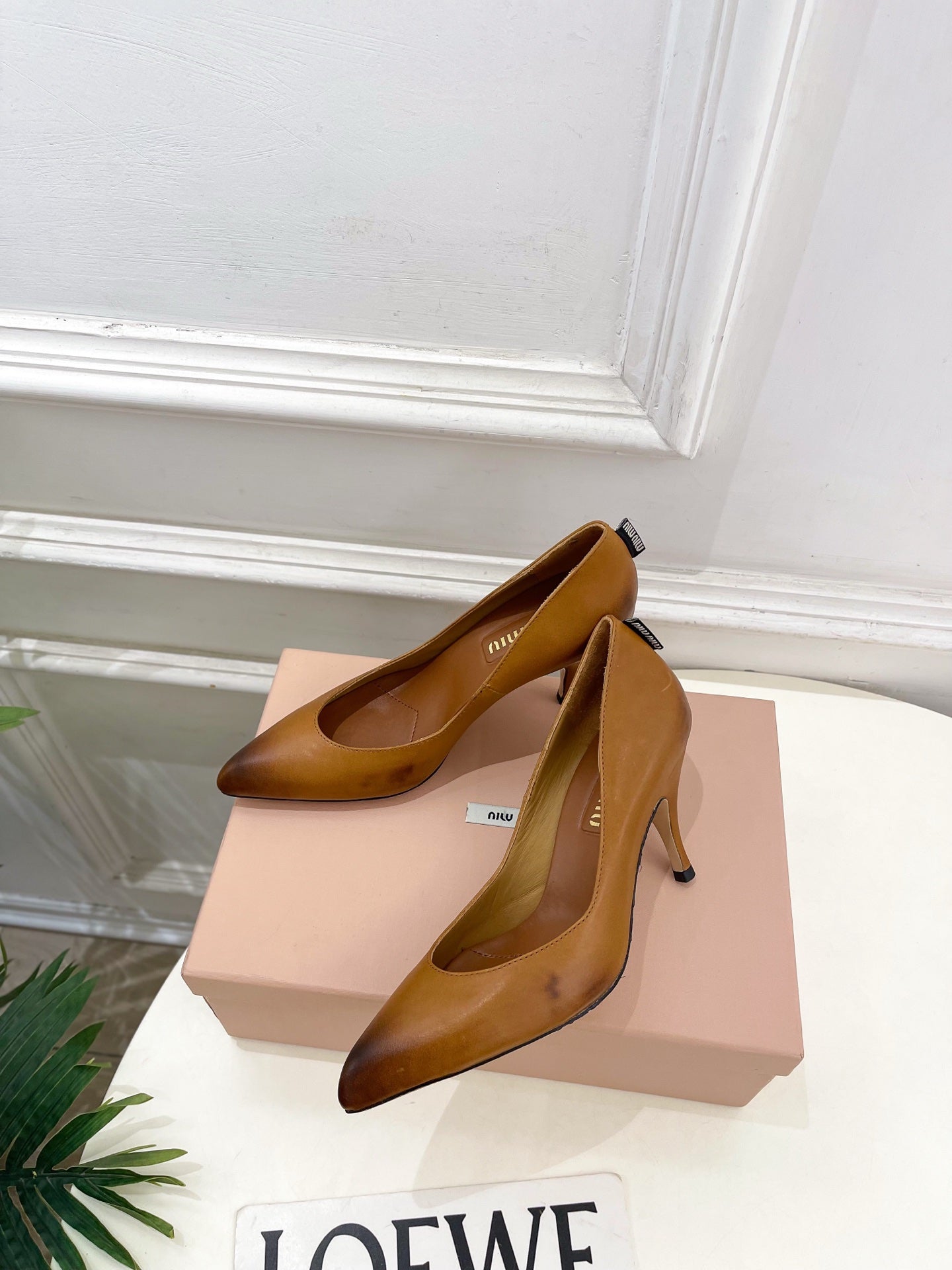 MIUMIU 26S POINTED TOE HIGH HEELS 85MM IN BROWN COGNAC CALFSKIN