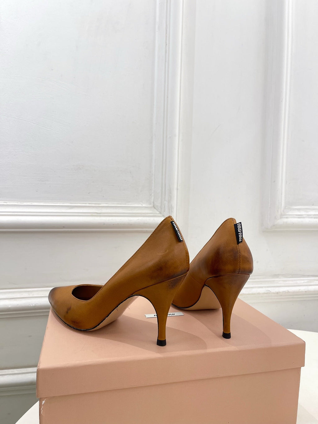 MIUMIU 26S POINTED TOE HIGH HEELS 85MM IN BROWN COGNAC CALFSKIN