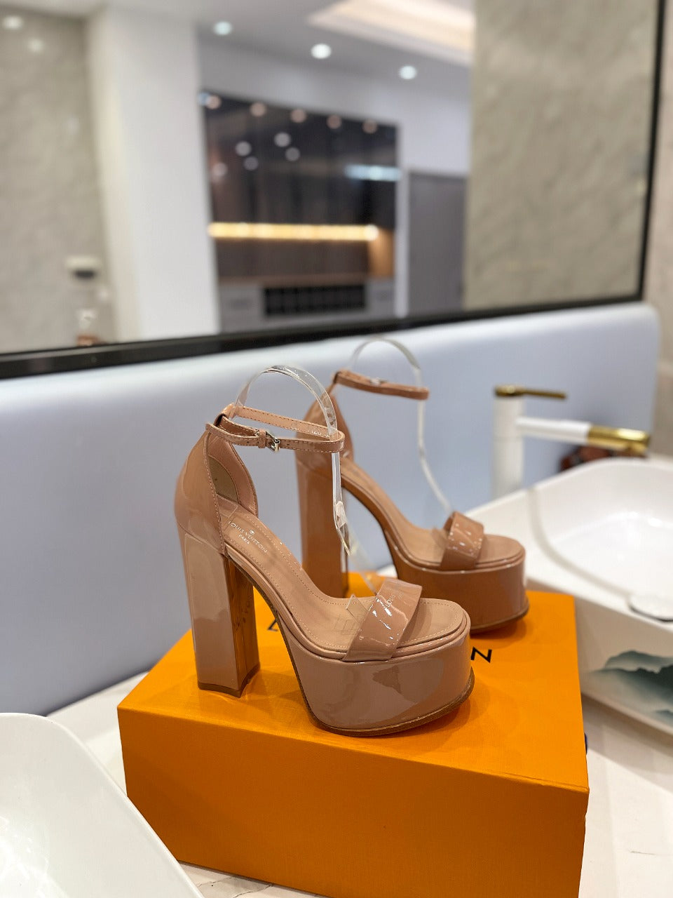 LV 26S HIGH HEEL SANDALS 145 MM IN NUDE PINK CALFSKIN