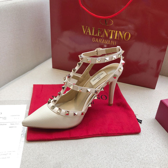 ROCKSTUD WHITE CREAM METALLIC CALFSKIN ANKLE STRAP HIGH SANDAL