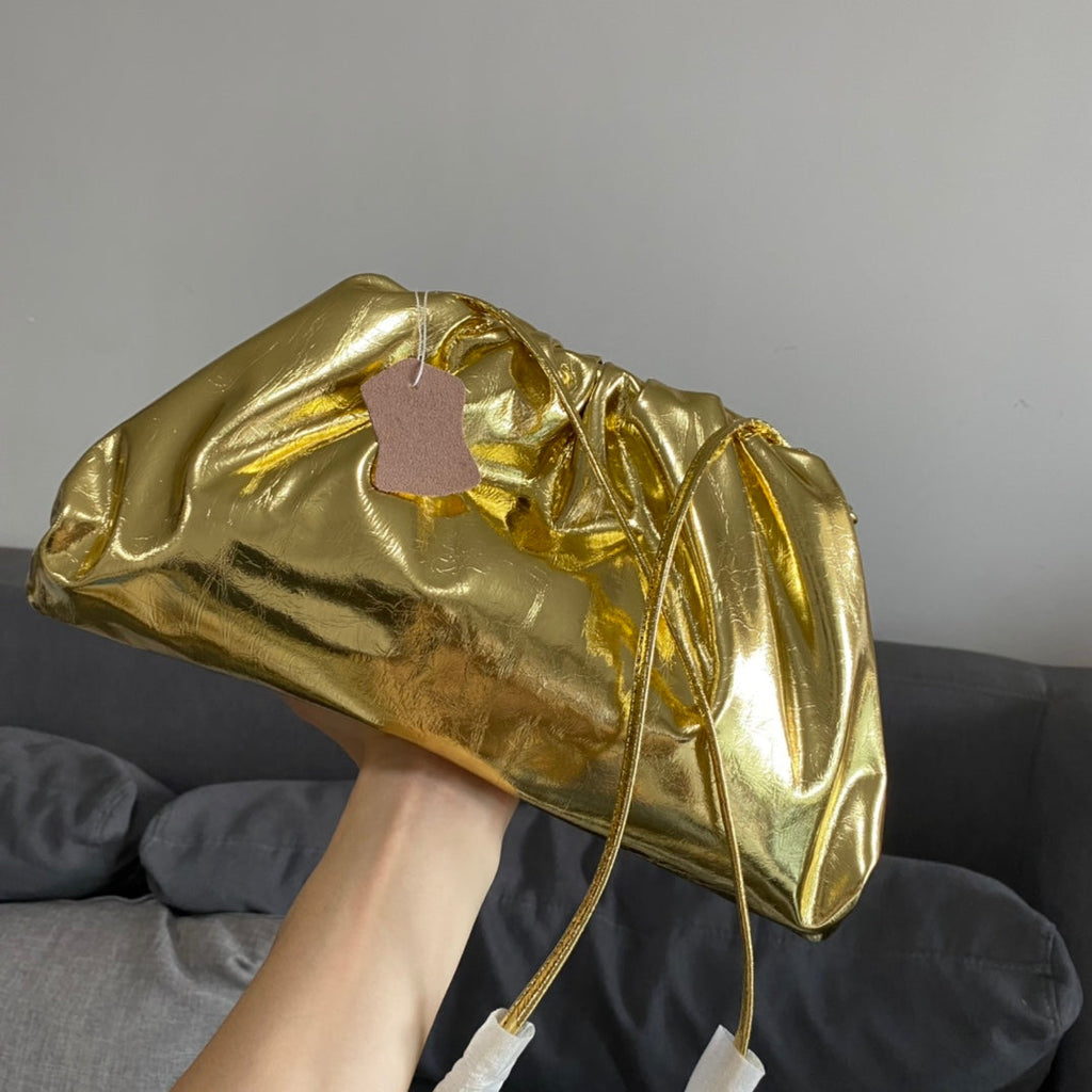 Classic Pouch Gold